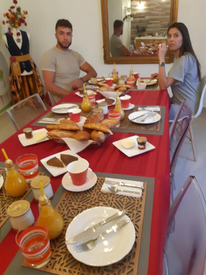Patrick&Pierre Bed And Breakfast นีมส์ ภายนอก รูปภาพ